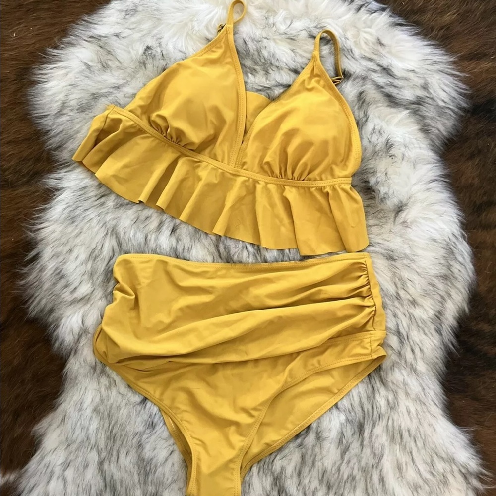 Yellow ruffle two piece bikini high waisted bottom size large unbranded